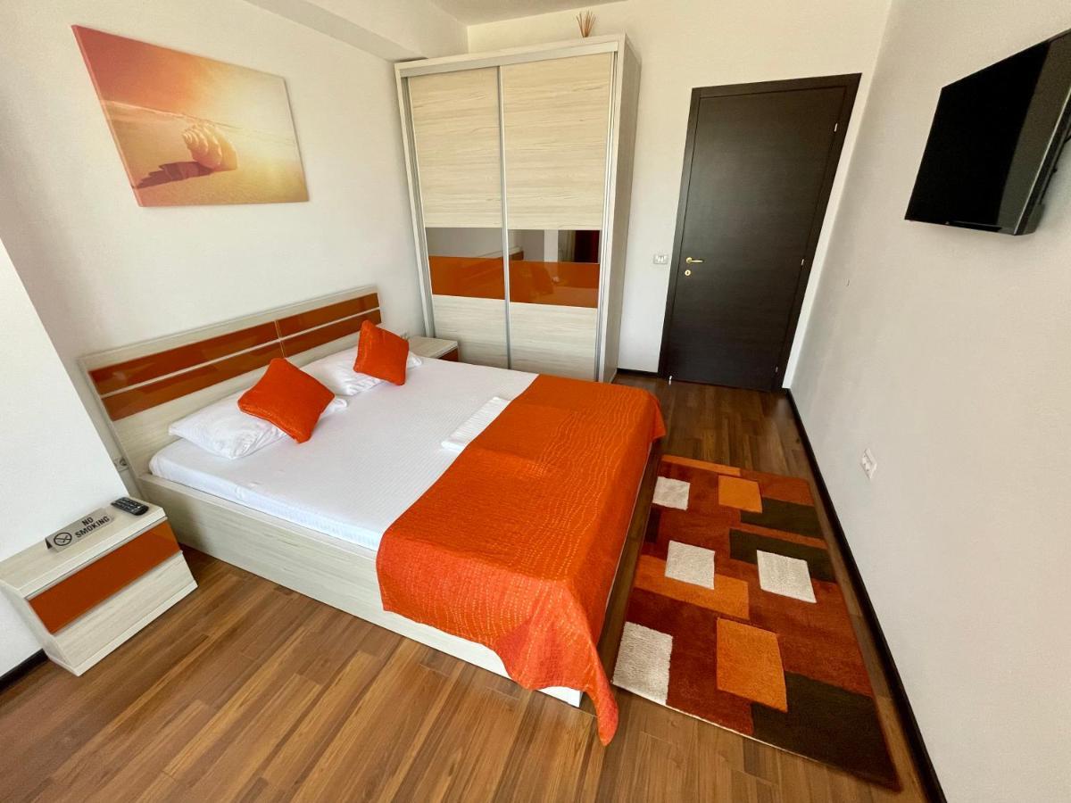 Alcomar Apartment - Summerland Mamaia Exterior foto